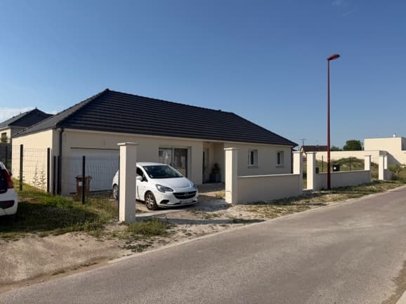 Maison avec garage à Charmont Sous Barbuise