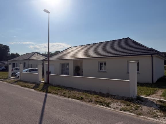 Maison avec garage à Charmont Sous Barbuise, vue 2